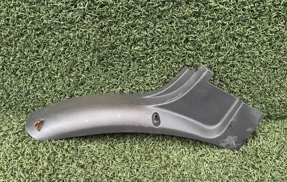 Iveco Daily 3rd gen Front sill trim cover 352000500 500312436