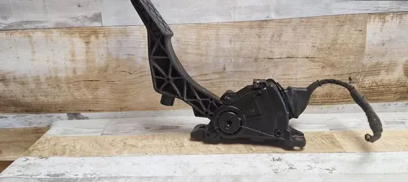 Volkswagen Transporter - Caravelle T5 Accelerator throttle pedal 6PV00849503 7H1721503D