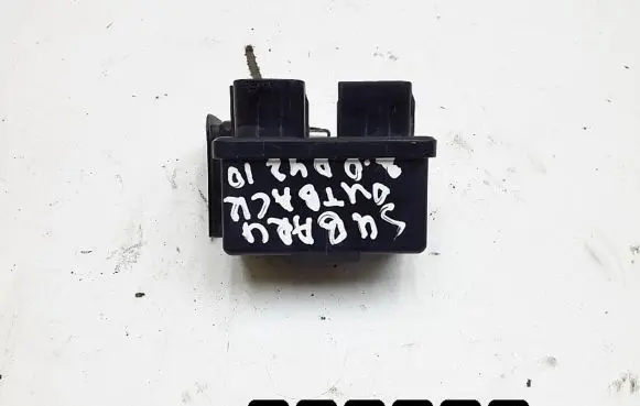 Subaru Outback Window wiper relay 86121aj000