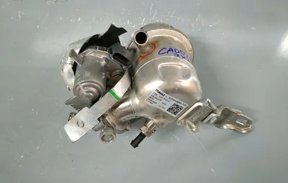 Volkswagen Golf VIII EGR valve cooler 05L131501C