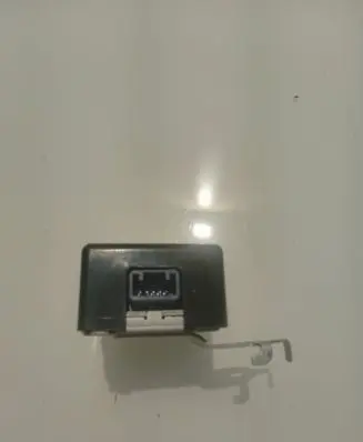Toyota Prius+ (ZVW40) Sensor 8974047031