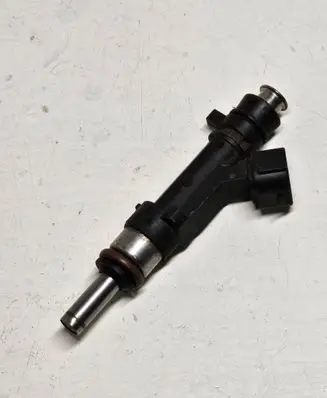 Audi A6 S6 C6 4F Fuel injector 06E133551 0280158053 1102051747