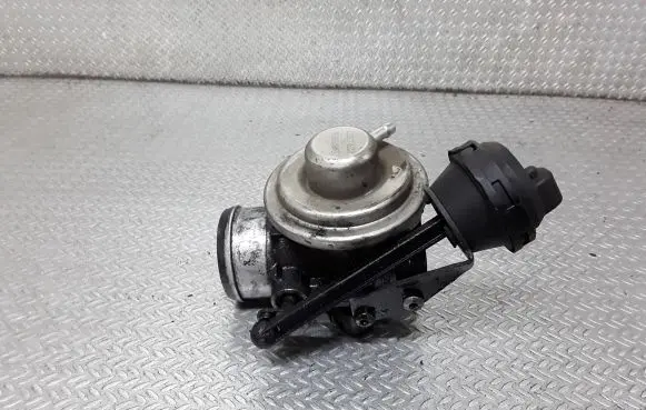 Audi A2 EGR valve 045131501D