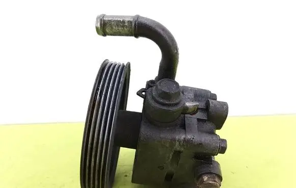 Mazda Premacy Power steering pump
