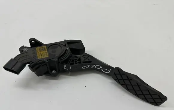 Volkswagen Polo V 6R Accelerator throttle pedal 6C2721503