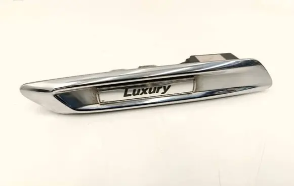 BMW 5 F10 F11 Fender trim (molding) 7336647 7336645
