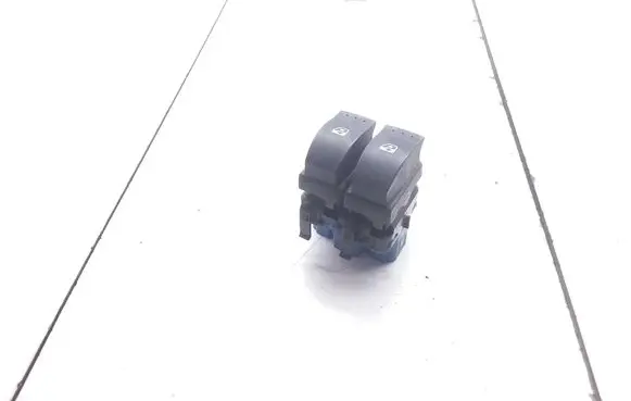 Renault Laguna II Electric window control switch 456009A