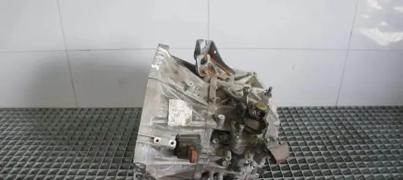 Toyota Avensis T270 Manual 5 speed gearbox 1JB9C-K 1JB9C