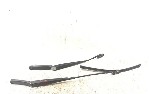 Skoda Yeti (5L) Front wiper blade arm