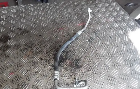 Nissan X-Trail T31 Air conditioning (A/C) pipe/hose 5351294320