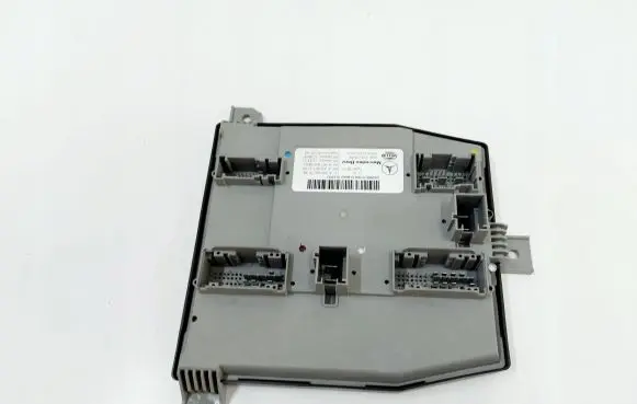 Mercedes-Benz C AMG W205 SAM control unit A2059007539