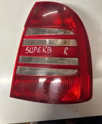 Skoda Superb B5 (3U) Rear/tail lights 3U5945112