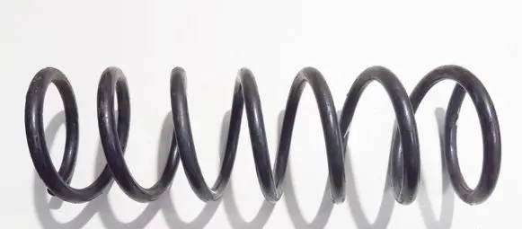 Mazda 3 I Rear coil spring