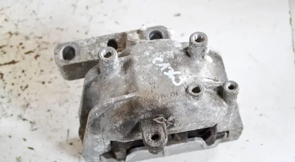 Volkswagen Golf VI Engine mount bracket 1K0199262CN