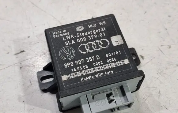 Audi A6 S6 C6 4F Light module LCM 8P0907357D 5LA00837901