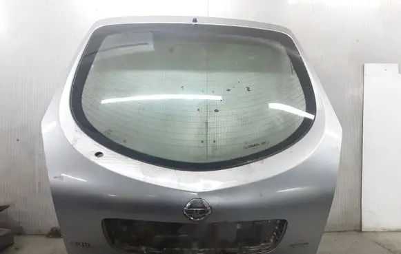 Nissan Primera Tailgate/trunk/boot lid