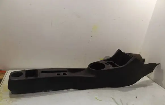 Skoda Fabia Mk2 (5J) Center console 5J0863241