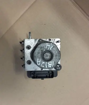 Seat Ibiza IV (6J,6P) ABS Pump 6r0907379