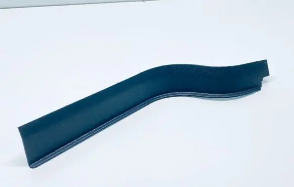 Volkswagen Golf VII Other sill/pillar trim element 5G0868223B