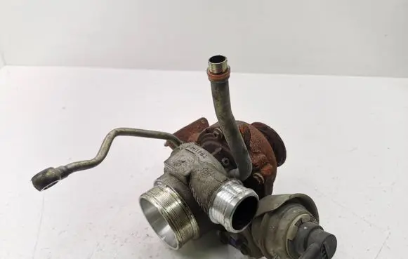 Volvo V40 Turbo 31380220 7903675