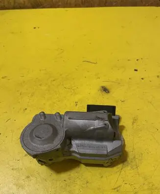 Steering wheel lock
