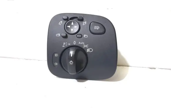 Mercedes-Benz CLK A209 C209 Light switch
