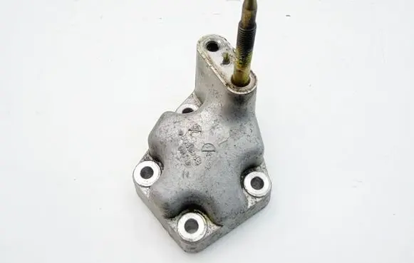 Chevrolet Epica Gearbox mounting bracket 96640048