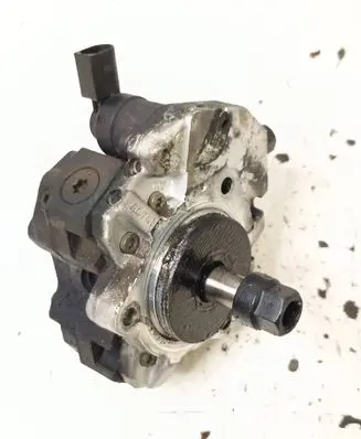 Fuel injection high pressure pump