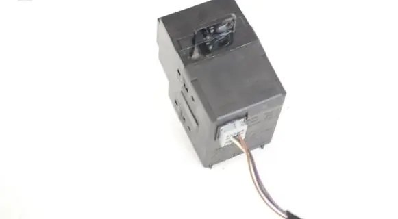 Jaguar XF X250 Ignition lock 6W8311572AK