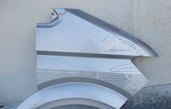 Volkswagen Crafter Fender