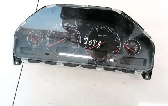 Volvo XC90 Speedometer (instrument cluster) 8251707 69294700T