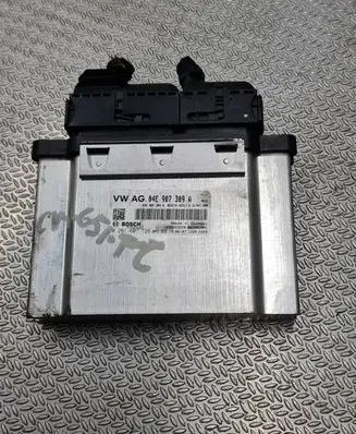 Volkswagen Golf VII Engine control unit/module 04E907309A 0261S07726 0261907726