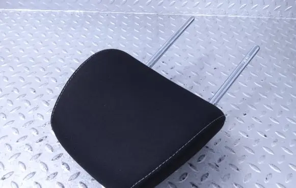 Skoda Kodiaq Front seat headrest 