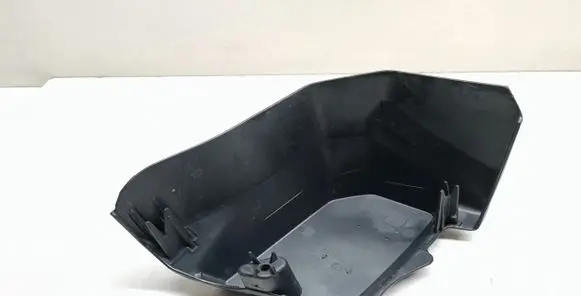 BMW 4 F32 F33 Fuse box cover 8616568 12908616568