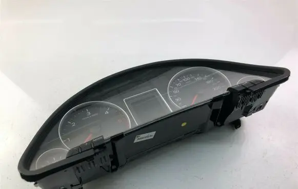Audi A4 S4 B7 8E 8H Speedometer (instrument cluster) 0263626090 K3355