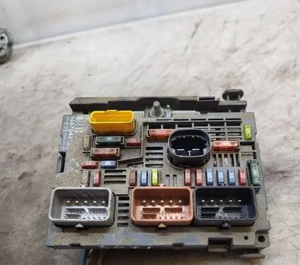 Citroen C5 BSM Control unit 9667044980