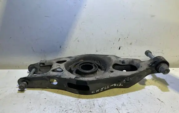 Dodge Challenger Rear upper control arm/wishbone 