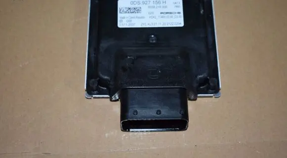 Porsche Panamera (971) Trunk lid opening control unit 0DS927156H5555