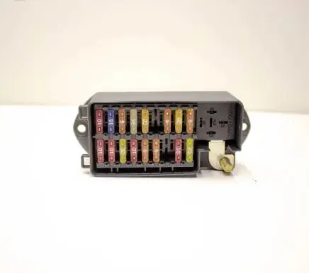 Jaguar XK8 - XKR Fuse box set LJE2800BA