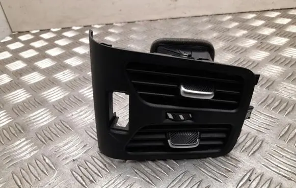 BMW iX1 Dash center air vent grill 9473179