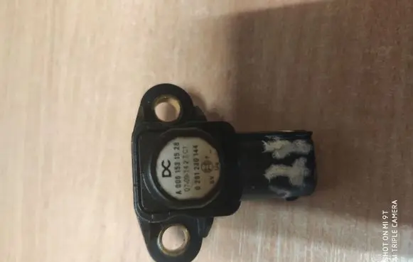 Mercedes-Benz Sprinter W906 Air pressure sensor A0061531528