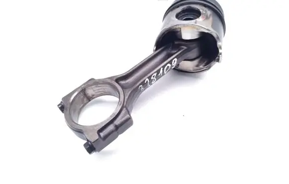 Opel Vivaro Piston with connecting rod F9Q760
