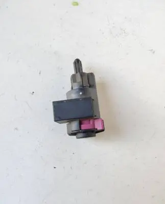 Brake pedal sensor switch
