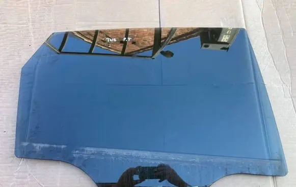 Hyundai Tucson IV NX4 Rear door window glass