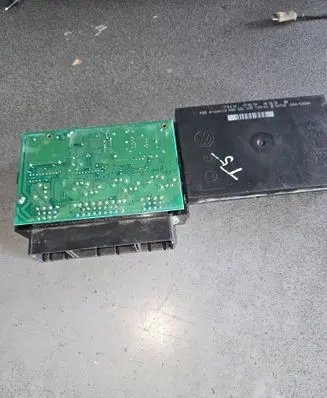 Volkswagen Transporter - Caravelle T5 Comfort/convenience module 5DK00812951