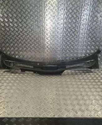 Volvo C30 Wiper trim 31335412