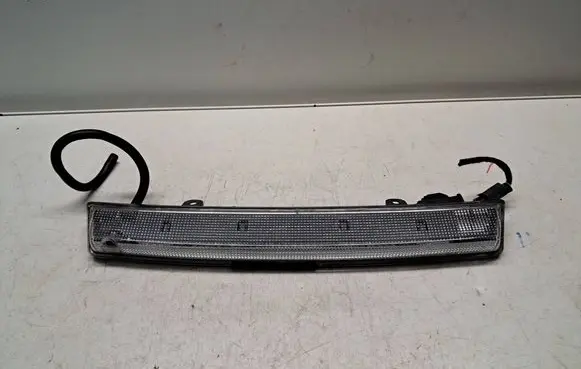 Citroen C4 II Third/center stoplight 9688835380
