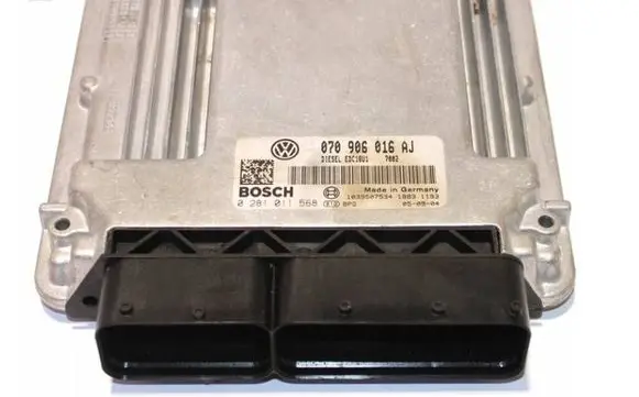 Volkswagen Transporter - Caravelle T5 Engine control unit/module 070906016AJ 0281011568 1039S07534