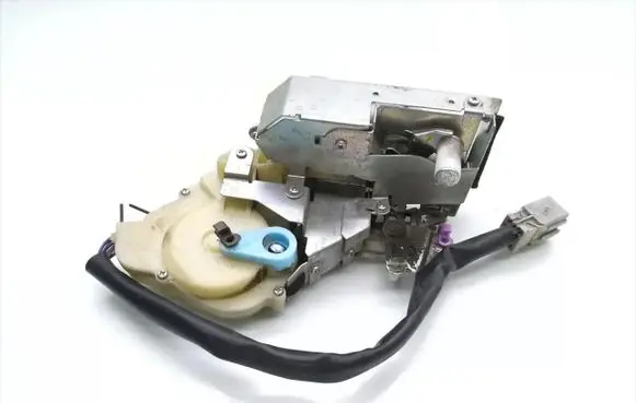 Honda Jazz Front door lock 070403
