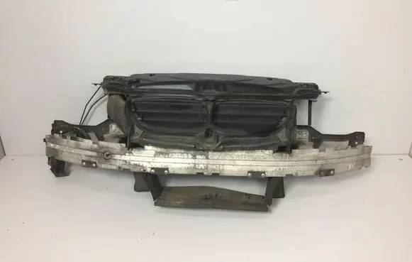 BMW 5 E60 E61 Radiator support slam panel 7147088